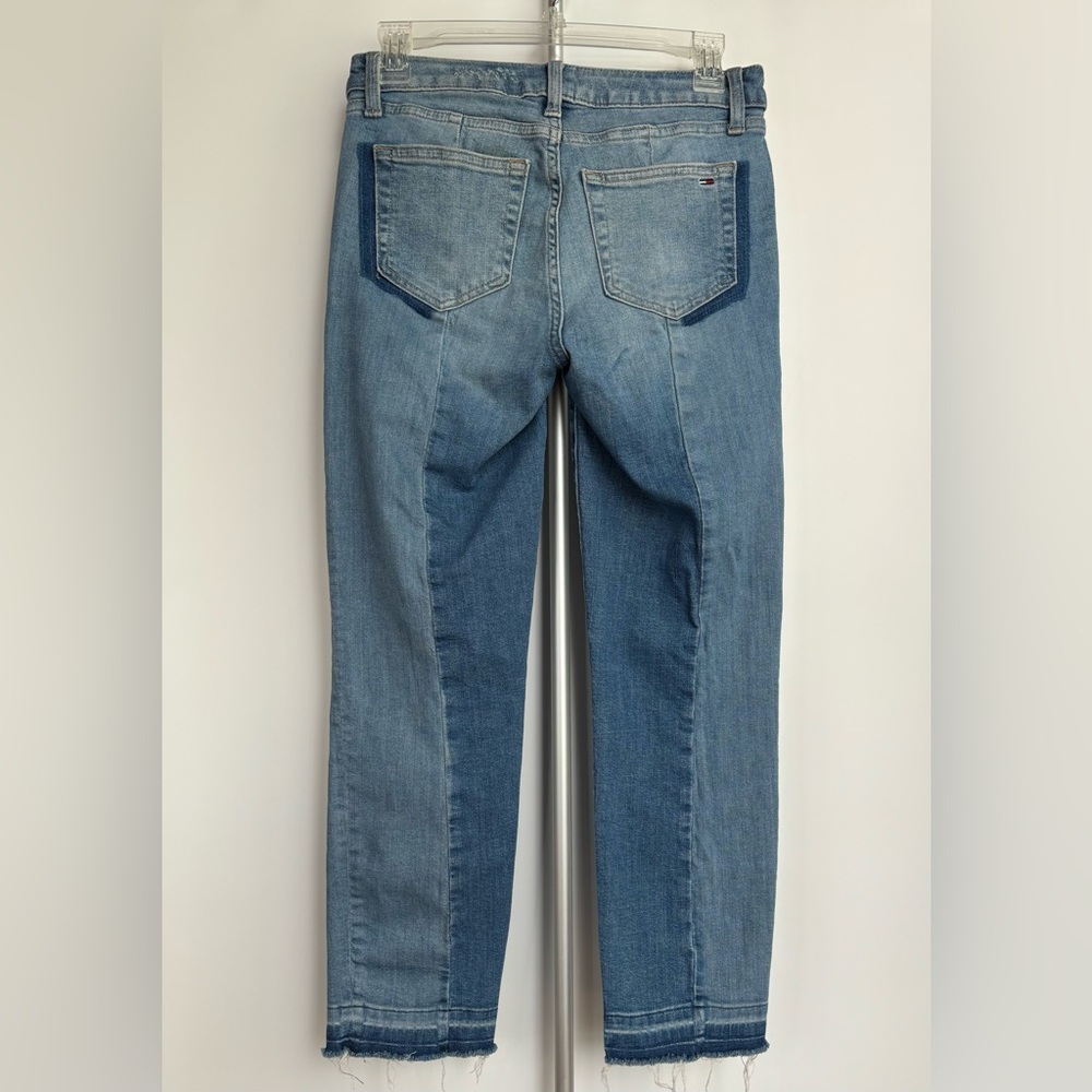 Tommy Hilfiger High Rise Straight Ankle Two Tone Released Hem‎ Jeans - size 2 - Picture 3 of 15